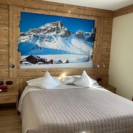 Berg Hotel Latemar Spitze Vigo di Fassa Dış mekan fotoğraf
