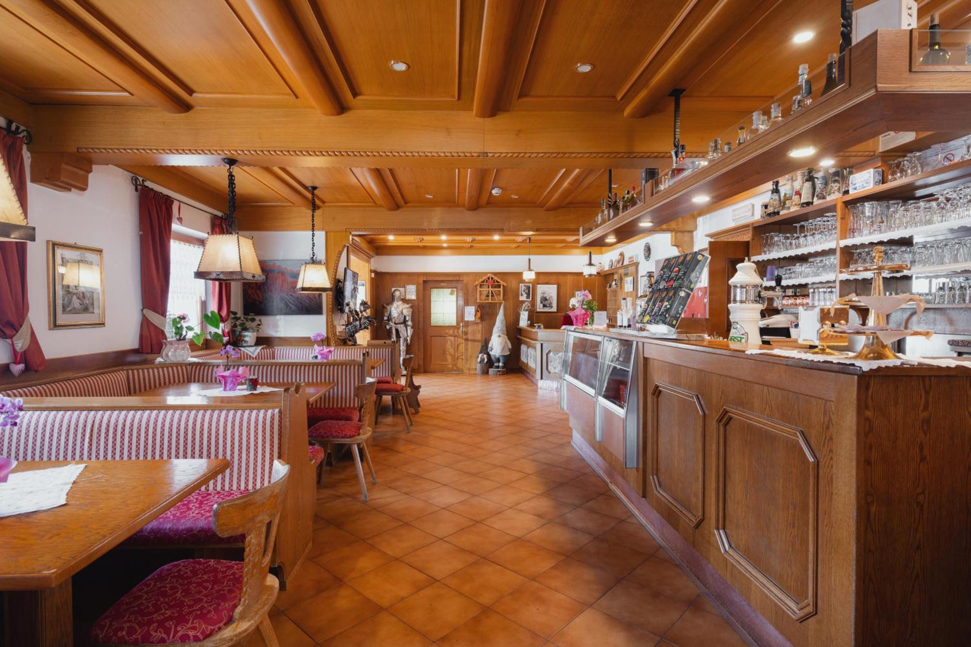 Berg Hotel Latemar Spitze Vigo di Fassa Dış mekan fotoğraf