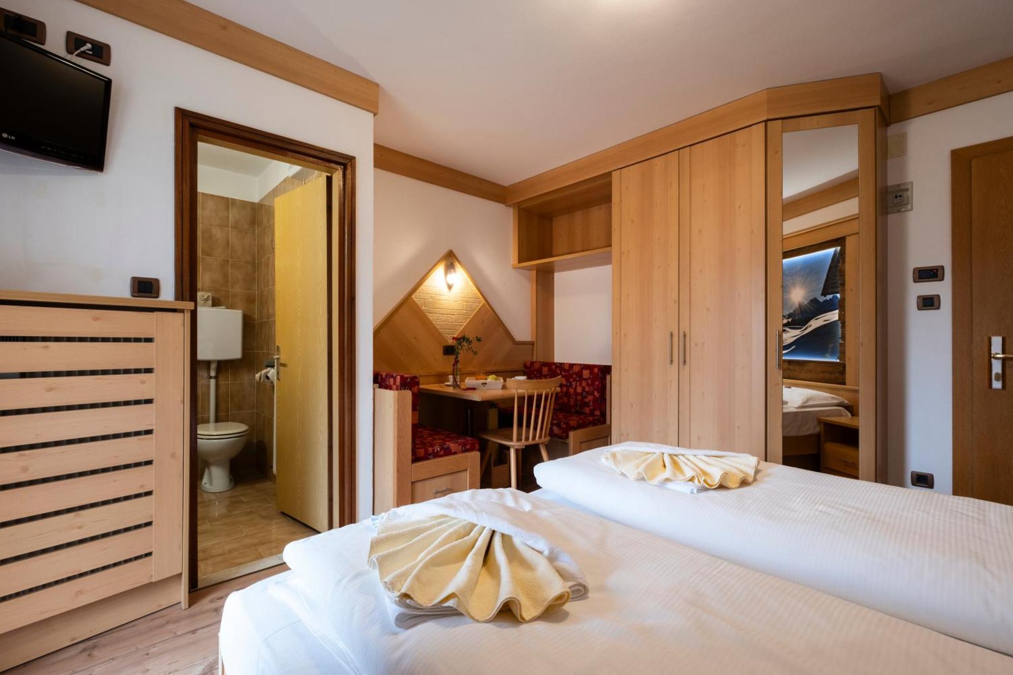 Berg Hotel Latemar Spitze Vigo di Fassa Dış mekan fotoğraf