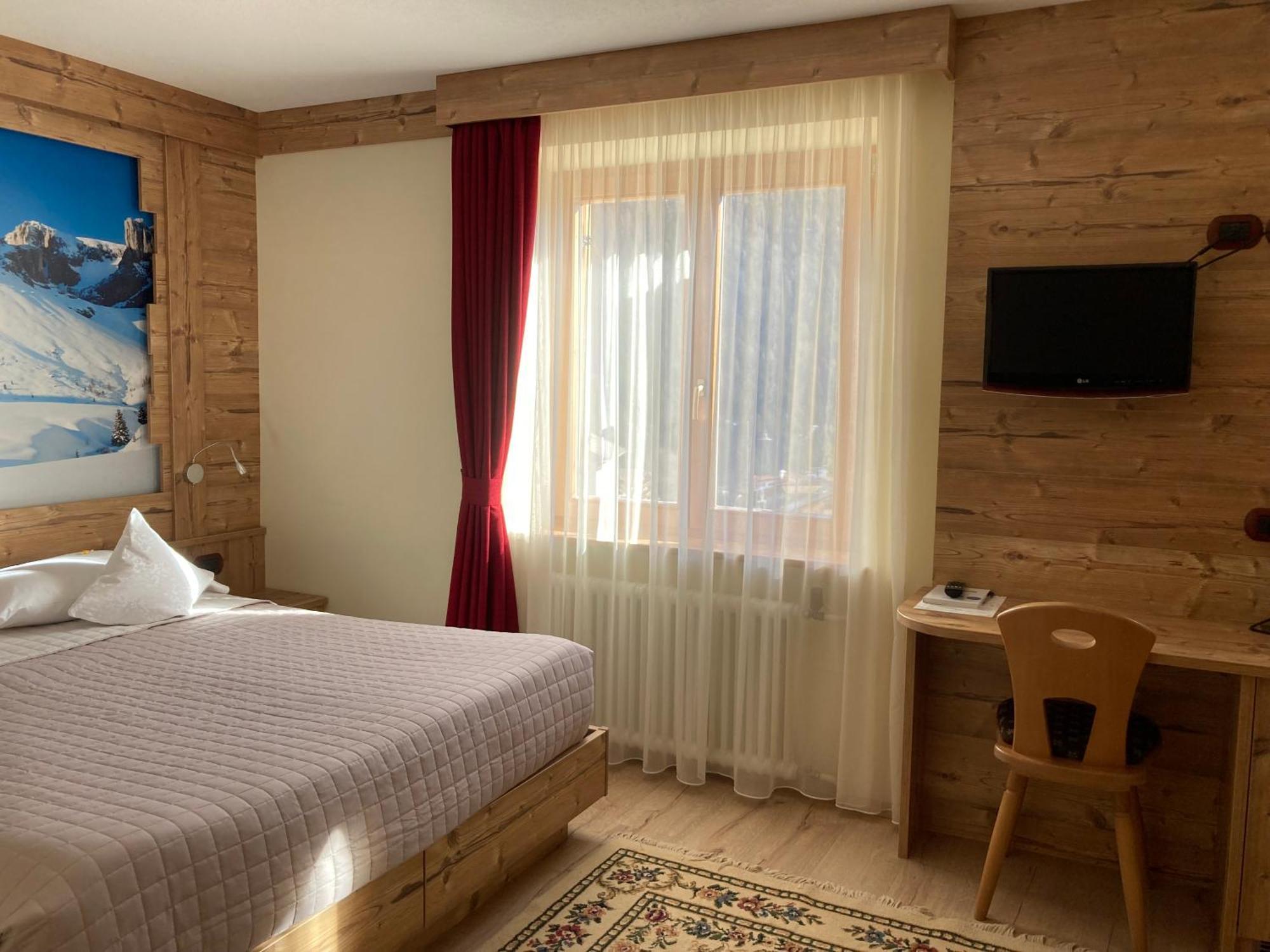 Berg Hotel Latemar Spitze Vigo di Fassa Dış mekan fotoğraf